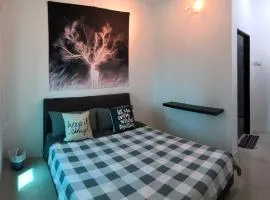TH Ipoh Homestay@Simee,10pax,8mins to attractions