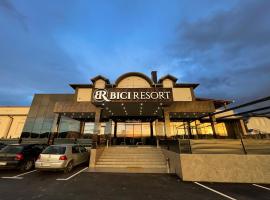 Bici Resort，位于Dobrosin的酒店