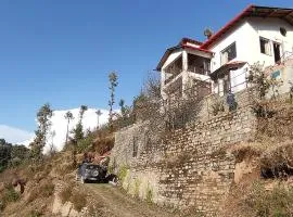 Hostie Katie's Abode - 3 BHK Homestay, Hartola near Mukteshwar