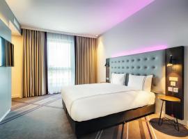 Premier Inn Berlin Airport，位于柏林克佩尼克的酒店