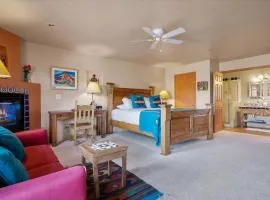 Adobe Hacienda- Sedona Suite apts