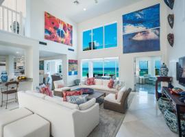 Great Bluff Estates by Grand Cayman Villas & Condos，位于Gun Bay的酒店