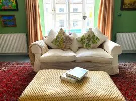 Spacious Georgian Apartment, Central Barnard Castle.