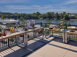 Crowne Plaza North Augusta, by IHG，位于北奥古斯塔的酒店