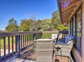 Balcony & Scenic View: Sonora Hideaway!，位于索诺拉的酒店