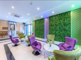 Hotel Business Bay das ehemalige Staycation Hotel，位于辛德尔芬根的酒店