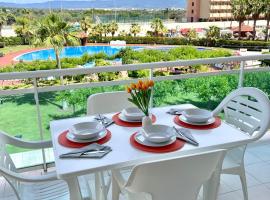 APARTBEACH LOS JUNCOS 2 RESIDENCIAL y JUNTO PLAYA，位于拉皮内达的度假村