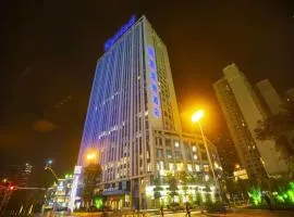 凯里亚德酒店(昆明高新区吾悦广场店)