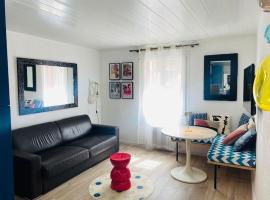 Studio de 21m2 au moulleau à 20 m de la plage，位于阿卡雄的酒店