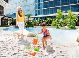 特朗斯万隆豪华酒店，位于万隆的带泳池的酒店