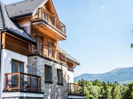 Aparthotel Cristal Resort Szklarska Poręba by Zdrojowa，位于斯克拉斯卡波伦巴的自助式住宿