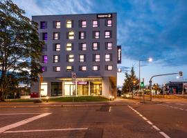 Premier Inn Stuttgart Feuerbach，位于斯图加特的酒店