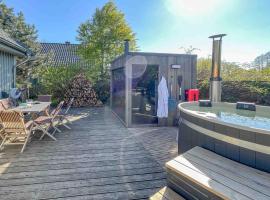 traumHaff Bootsmanns Domizil Kamin, privates NORDICSPA, Boot in Rieth am See，位于Rieth的酒店