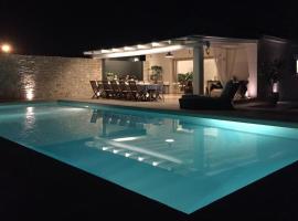 Villa Poggio Fiorito，位于科拉托的酒店