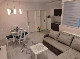 Apartman MIVA，位于Bele Vode的酒店