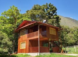 Colina Verde House，位于Chontabamba的露营地