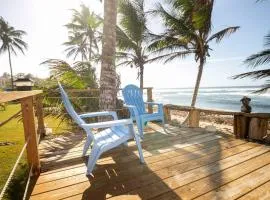 Ocean Front Villa, 2 Private Pools, BBQ, Tennis court and more!