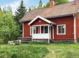 3 Bedroom Nice Home In Norrtälje，位于诺尔泰利耶的酒店