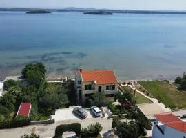 Apartments by the sea Tkon, Pasman - 6262