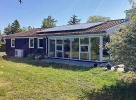6 person holiday home in Stubbekøbing-By Traum，位于斯图伯克宾的酒店