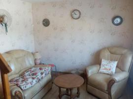 618 rue de l argiliere Helfaut 62570，位于Helfaut的酒店