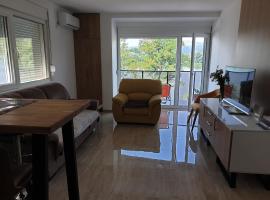 Apartman 3 BMB，位于大格拉迪什泰的酒店