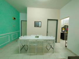 Homestay Tasneem Bandar Sunway, Petaling Jaya WiFi，位于Kampong Penaga的公寓