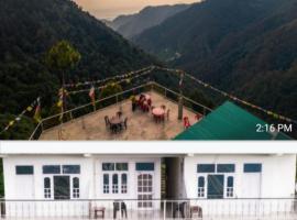 Himalayan Home Stay Dalhousie - Near Panchpula Water Fall，位于戴尔豪斯的度假短租房