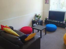 1bedroom flat wt ext sofa chair，位于霍舍姆的酒店