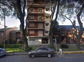Sweet and Little Home，位于布宜诺斯艾利斯Belgrano R Train Station附近的酒店
