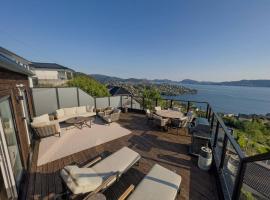 Sjøutsikt, jacuzzi og solfylt，位于卑尔根的酒店