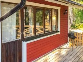 2 Bedroom Stunning Home In Norrtälje