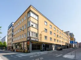 Modern 1BR Apartment with Sauna & Best Location - Hosted by 2ndhomes