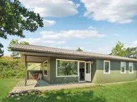 3 Bedroom Nice Home In Knebel