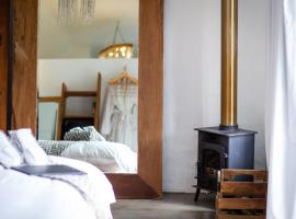 Qambathi Mountain Lodge - Adults only，位于Kamberg Valley的酒店
