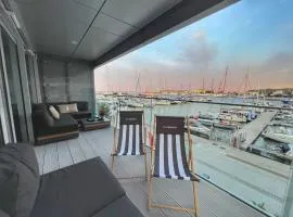 Yacht Park Marina ekskluzywny apartament z widokiem na Marinę Gdynia