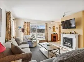 Mountainside Condo J201