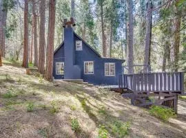 Crestline Vacation Rental, Close to Hiking Trails!