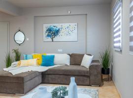 Veria Panorama Luxury Suite with Garden 2，位于韦里亚的酒店
