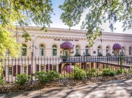 Olde Harbour Inn, Historic Inns of Savannah Collection，位于萨凡纳殖民地公园公墓附近的酒店