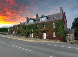 Aysgarth Falls Hotel & Restaurant，位于艾斯加斯的酒店