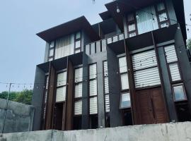 Casa Talia Beach House，位于Lobo的酒店
