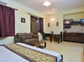 Studio Serviced Apartments near Fortis Hospital