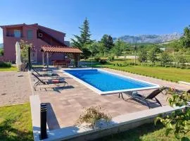 VILLA DOLA near Split - private pool, orchard, peace