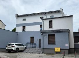 Cicha 2A，位于Żarów的酒店