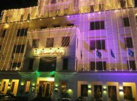 Royal Desert Palm Hotel，位于拉希迈尔汗的酒店