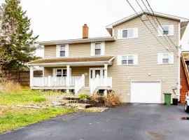 Private bedrooms+free parking