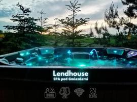 LendHouse - SPA pod Gwiazdami，位于Sąspów的Spa酒店