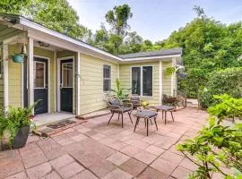 Cute Georgetown Villa Less Than 1 Mi to Historic District