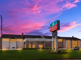 SureStay Plus Hotel by Best Western Greenwood